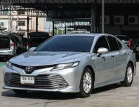 2020 Toyota CAMRY 2.0 G ออกรถ999 ผ่อน10,XXX บาท รถสภาพเยี่ยม มีรับประกัน 