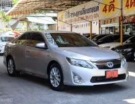 2014 Toyota Camry 2.5 Hybrid Sedan
