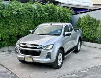 2022 Isuzu D-Max 3.0 V-Cross 4*4  ฟรีดาวน์* ราคาพิเศษ รถสภาพสวย รถเจ้าของเดียวไมล์แท้100% 