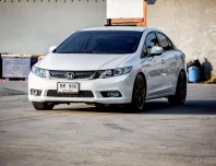 2013 Honda CIVIC 1.8 i-VTEC รถเก๋ง 4 ประตู 