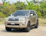 TOYOTA FORTUNER 3.0 V 4WD ปี 2005
