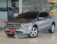 Mercedes-Benz GLA-Class 1.6 ปี 2018 ไมล์แท้แน่นอน3x,xxxโล รถบ้านแท้ๆ สวยเดิมทั้งคัน ออกรถ0บาท