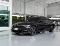 2022 BMW 3 Series 2.0 330e รถเก๋ง 4 ประตู 