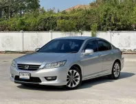 2013 Honda ACCORD 2.4 รถเก๋ง 4 ประตู รถบ้านมือเดียว 