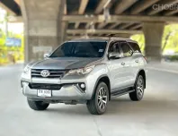 2016 Toyota Fortuner 2.4 V รถสวยมือเดียว 