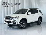 รถบ้าน ฟรีดาวน์ Isuzu MU-X 1.9 The Onyx Navi รถครอบครัว 7 ที่นั่ง SUV 