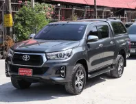 2020 Toyota Hilux Revo 2.4 Prerunner รถเก๋ง 4 ประตู ผ่อน9000/72เดือน