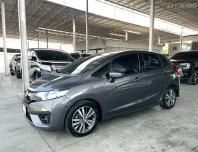 HONDA JAZZ 1.5 SV ปี 2016 รถสวย สภาพพร้อมใช้ ไมล์น้อย TOP สุด รับประกันตัวถังสวย