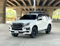 2023 Mu x 1.9 ULTIMATE PHANTOM COLLECTION