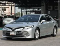 2019 Toyota CAMRY 2.0 G รถเก๋ง 4 ประตู  ผ่อน 10,XXX 