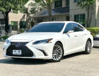 2022 Lexus ES300h 2.5 Hybrid รถเก๋ง 4 ประตู รถบ้านมือเดียว 