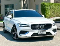 Volvo V60 2.0 T8 Inscription ปี 2021 รถสวยพร้อมใช้งาน ราคาดีที่สุด 