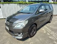 TOYOTA INNOVA 2.0 V เบนซิน เกียร์ออโต้ ปี 2013