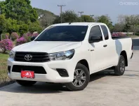 TOYOTA HILUX REVO 2.4 J CAB  M/T ปี2016 จด ปี2017 สีขาว