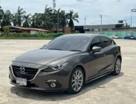 Mazda 3 2.0 Sport เกียร์ออโต้ ปี 2015 สีน้ำตาล