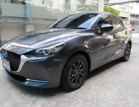 2023 MAZDA 2 1.3 CARBON EDTION เกียร์AUTO สีเทา ปุ่มSTART  วิ่งน้อย 34,168 กม. รถสวยสภาพใหม่ ฟรีดาว