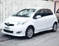 2011 TOYOTA YARIS 1.5 E Limited ไมล์แท้ 140,000 KM รถเจ้าของเดียว รถไม่เคยชนหนัก พลิกคว่ำ น้ำท่วม