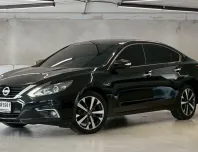 รถผู้บริหาร ราคาถูกขับดีมาก  Nissan Teana 2.0 XL MNC SUNROOF ปี2019
