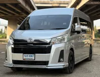 Toyota Commuter 2.8 2024 รถบ้านมือเดียว ไมล์น้อย