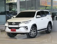 Toyota Fortuner 2.4 V ปี 2020 รถบ้านมือเดียว ใช้น้อยเข้าศูนย์ตลอด สวยเดิมทั้งคัน ออกรถ 0บาท