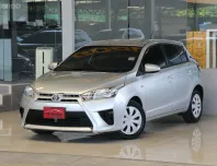 Toyota YARIS 1.2 E ปี2015 รถบ้านมือเดียว ใช้น้อยมากเข้าศูนย์ตลอด ไม่เคยติดแก๊ส สวยเดิมทั้งคัน ฟรีดาว