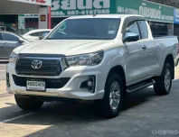 Toyota Revo Smart Cab Prerunner 2.4 E AT ปี 2017