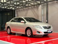2010 TOYOTA COROLLA ALTIS 1.6 E รถมือเดียวป้ายแดง รถวิ่งน้อย เข้าศูนย์ทุกระยะ รถไม่มีอุบัติเหตุครับ