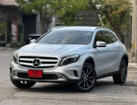Benz GLA-Class 1.6 GLA200 สภาพสวย ใช้น้อย เซอร์วิสถึงๆมีบิล พร้อมใช้ 
