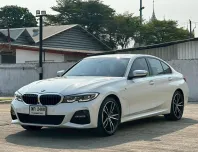 BMW 3 Series 330e 2020 รถสวยไมล์น้อย มือเดียวป้ายแดง เจ้าของขายเอง  