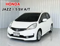 ตัวท๊อป รถบ้าน Honda JAZZ 1.5SV  i-VTEC รถเก๋ง 5 ประตู เกียร์ออโต้