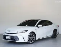Toyota Camry 2.5 HEV Premium Luxury 2025 ไมล์น้อยเพียง 4,000 km 