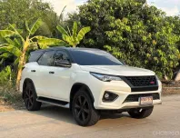 Toyota Fortuner 2.8 TRD Sportivo 2WD BLACK TOP ปี 2018