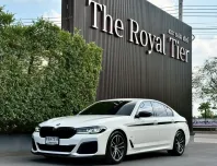 2022 BMW 5 Series 2.0 520d รถเก๋ง 4 ประตู รถบ้านแท้ ไมล์น้อย 