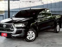 TOYOTA HILUX REVO 2.4 Z EDITION MID CAB A/T ปี2021 จด ปี2022(mnc) โฉมหมูป่า สีดำ