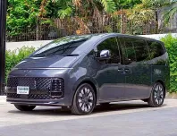 HYUNDAI STARIA 2.2 Premium (Sunroof)| ปี : 2024