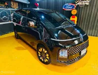 Hyundai Staria 2.2 Premium with Sunroof 2023 ไมล์น้อยมาก มือเดียวป้ายแดง  เจ้าของขายเอง 
