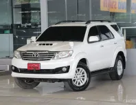 Toyota Fortuner 3.0 V ปี 2013 รถบ้านมือเดียว เข้าศูนย์ตลอด สวยเดิมทั้งคัน ยางดอกเต็ม ออกรถ0บาท