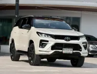 Toyota Fortuner 2.8 GR Sport 2022 ขับเคลื่อน 4WD สุดเท่
