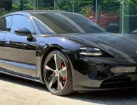 2021 Porsche Taycan 105 kWh รถเก๋ง 4 ประตู รถสภาพดี มีประกัน ไมล์แท้  40,000 km 