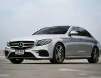 Benz E220d AMG ปี 2016  เครื่องยนต์ดีเซลล้วน ๆ ประหยัดน้ำมัน  มือเดียวสวยๆ