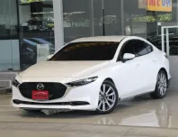 Mazda 3 2.0 SP ปี 2021 รถบ้านมือเดียว ใช้น้อยเข้าศูนย์ตลอด สวยเดิมทั้งคัน ยางสวย ออกรถ0บาท