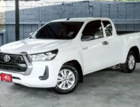 TOYOTA HILUX REVO 2.4 Z EDITION ENTRY CAB M/T ปี2021 จด ปี2022(mnc) โฉมหมูป่า สีขาว