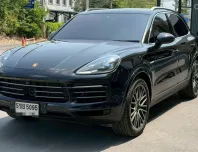 2019 PORSCHE CAYENNE E-HYBRID สีดำ