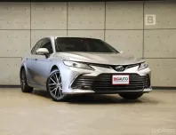 2022 Toyota CAMRY 2.5 HEV Premium Sedan AT ไมล์แท้ 6 หมื่น รับประกันตัวรถ 5 ปี 150,000 KM B6668