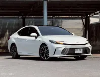 2025 Toyota CAMRY 2.5 HEV Premium Luxury รถเก๋ง 4 ประตู รถบ้านแท้ ไมล์น้อย  