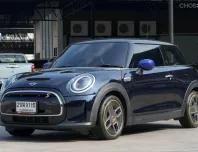 2022 Mini Cooper SE Cooper SE ไมล์น้อย ราคาพิเศษ