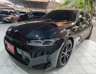 BMW 3 Series 330e 2023 รถสวย Top Option BSI ยาวๆ มือเดียวป้ายแดง 