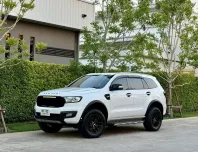 Ford Everest 3.2 Titanium 4WD  ปี 2018 รถบ้าน มือเดียวป้ายแดง  