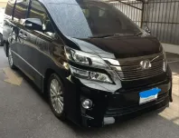 2013 Toyota VELLFIRE 2.4 รถ MPV รถสภาพดี มีประกัน