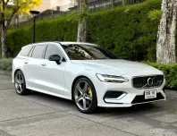 2021 Volvo V60 2.0 T8 Inscription รถเก๋ง 5 ประตู รถสภาพดี มีประกัน ไมล์น้อย 35,000 km. 